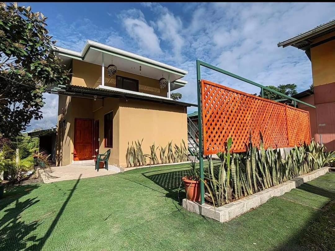 La Reina Del Mar Aparthotel Drake Bay Exterior photo